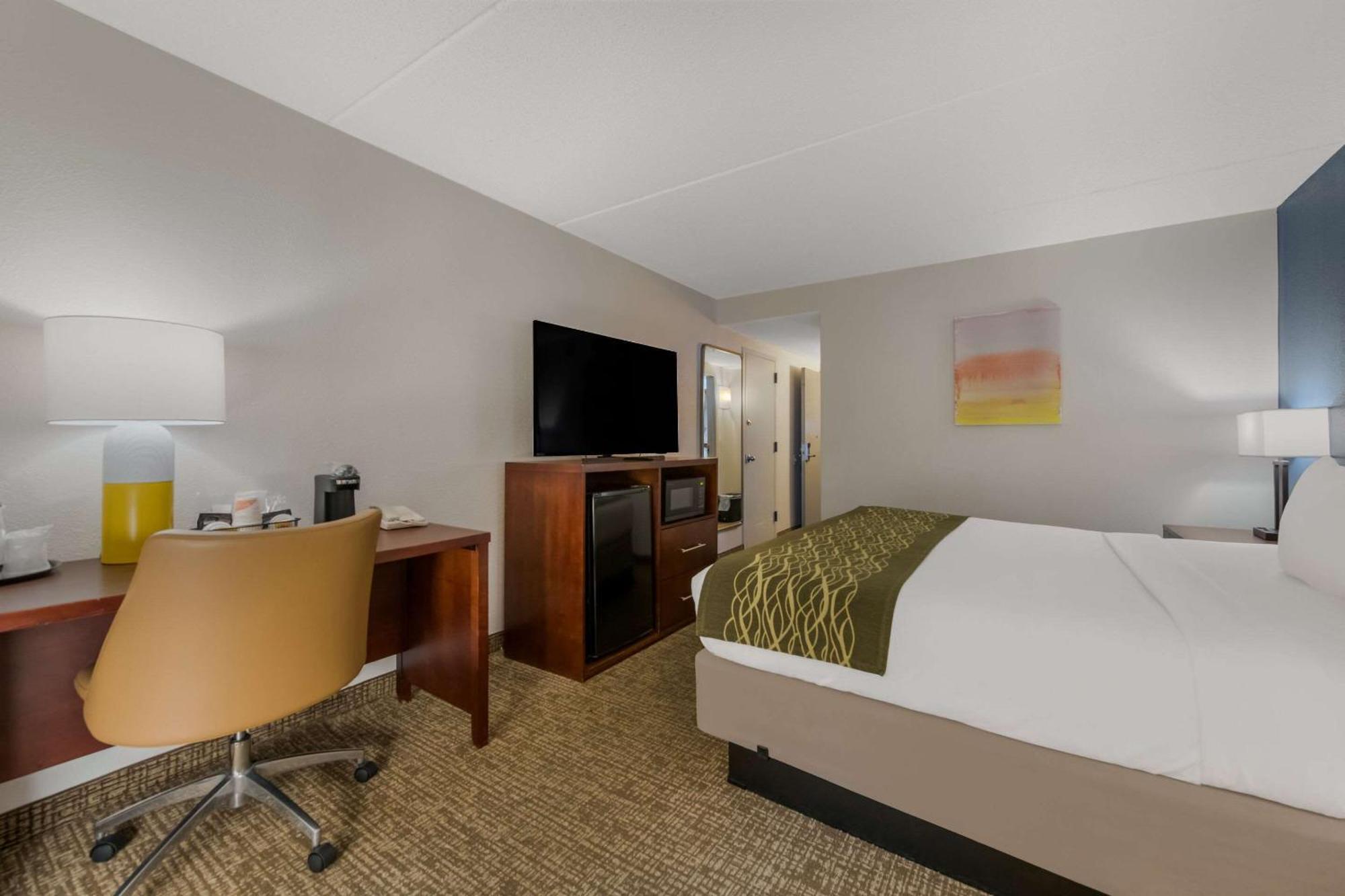 Comfort Inn Newport News - Hampton I-64 Zewnętrze zdjęcie