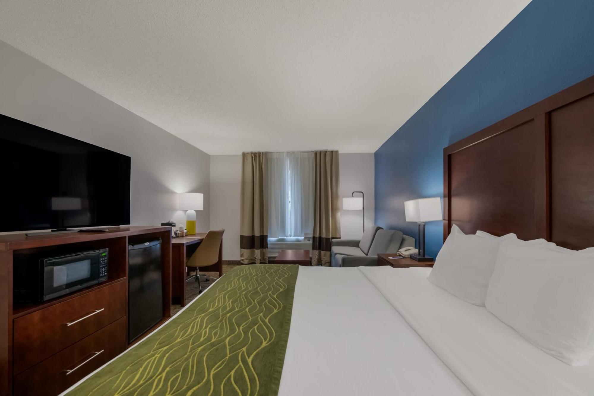 Comfort Inn Newport News - Hampton I-64 Zewnętrze zdjęcie